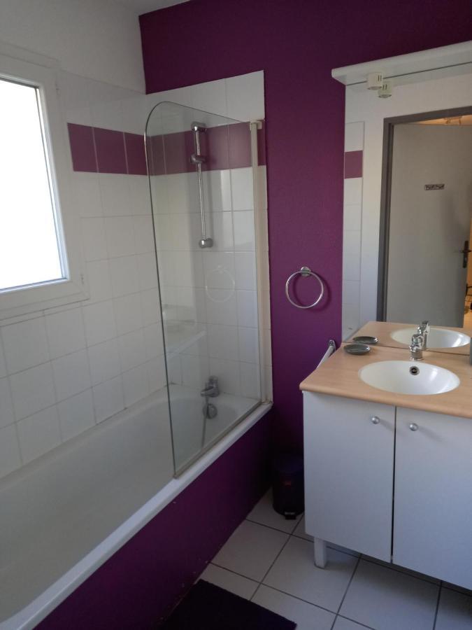 Saint Geniez D'Olt Jolie T2 Amenagee Et Equipee Village Goelia 2 Piscines Chauffees ภายนอก รูปภาพ